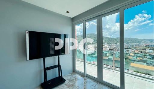 SEAVIEW 2 BEDROOM PENTHOUSE IN PATONG