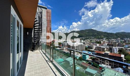 SEAVIEW 2 BEDROOM PENTHOUSE IN PATONG