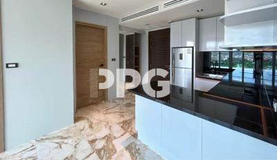 SEAVIEW 2 BEDROOM PENTHOUSE IN PATONG