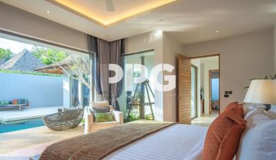 LUXURY POOL VILLAS NEAR LAYAN BEACH