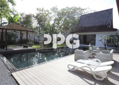 THAI-STYLE POOL VILLA WITH A BIG LAND PLOT IN LAYAN