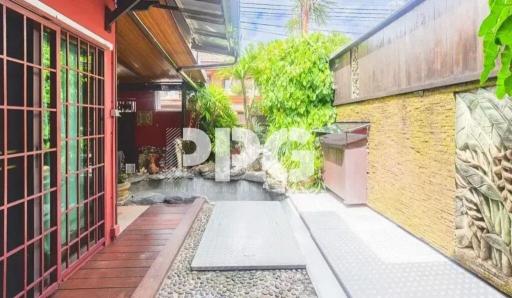 EUROPEAN AND THAI-STYLE VILLA IN THE HEART OF PATONG
