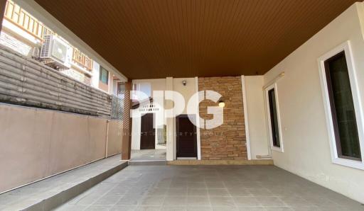 PRIME LOCATION 3 BEDROOMS VILLA IN PATONG