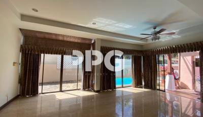 PRIME LOCATION 3 BEDROOMS VILLA IN PATONG