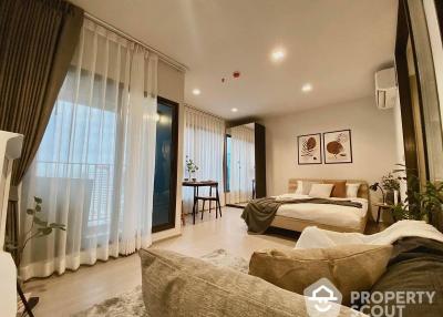 1-BR Condo at Life Asoke - Rama 9 near MRT Phra Ram 9