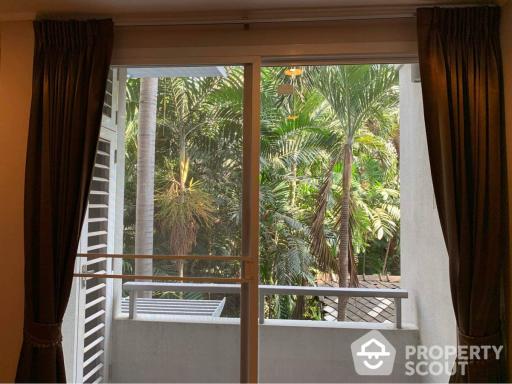 2-BR Condo at Baan Siri Ruedee Condominium near BTS Phloen Chit