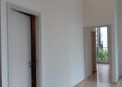 Condo for Sale at Noble Revolve Ratchada 2