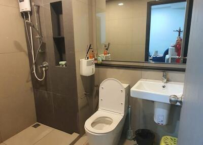 Condo for Sale at The Tree Dindaeng - Ratchaprarop