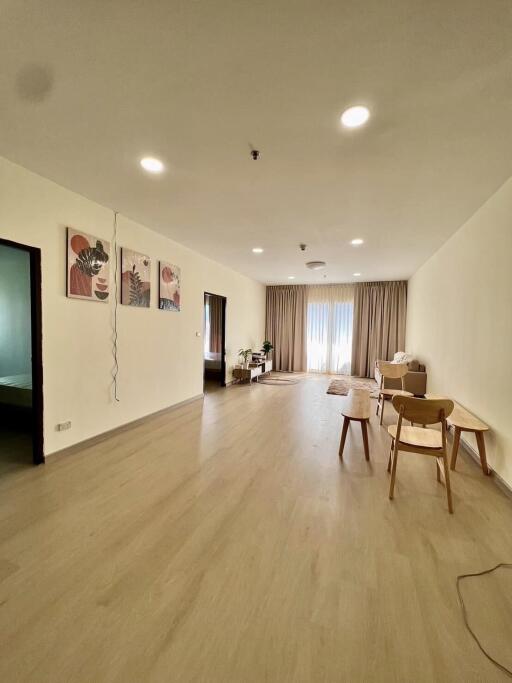 Condo for Rent at The Platinum Condominium