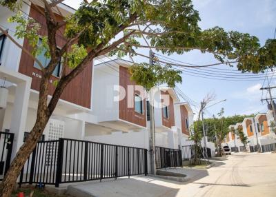 JAPANESE LOFT-STYLE VILLA IN KOH KAEW