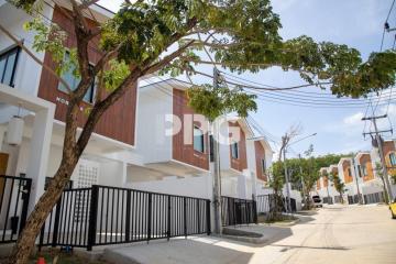 JAPANESE LOFT-STYLE VILLA IN KOH KAEW