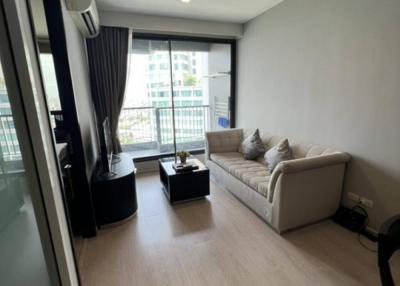 1-BR Condo at Rhythm Sukhumvit 44/1 near BTS Phra Khanong