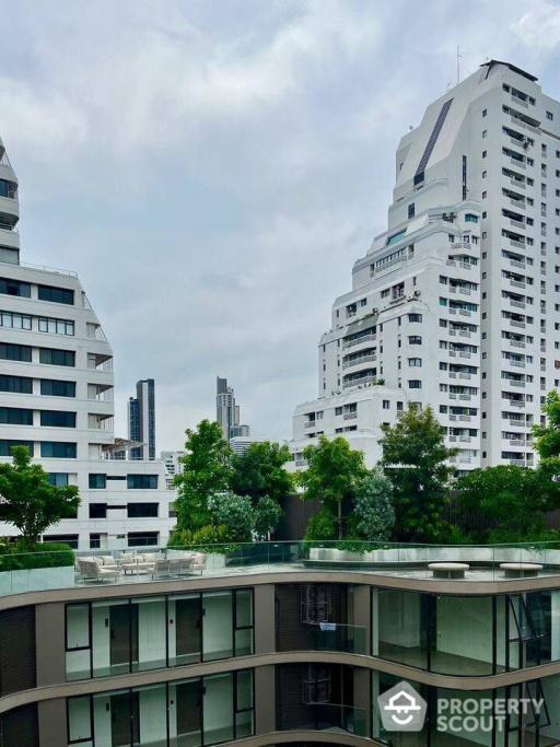 2-BR Condo at Fynn Asoke near BTS Asok