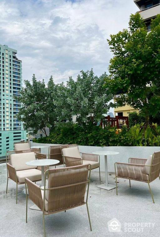 2-BR Condo at Fynn Asoke near BTS Asok