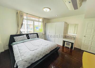 4-Bedrooms Townhouse for rent - Sukhumvit soi 31 - Phrom Phong BTS
