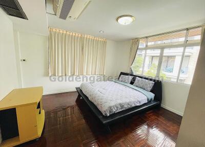 4-Bedrooms Townhouse for rent - Sukhumvit soi 31 - Phrom Phong BTS