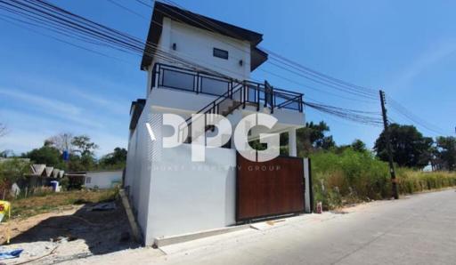 4 BEDROOM VILLA IN RAWAI