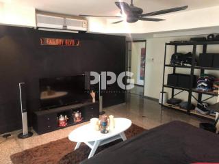 SPACIOUS 2-BEDROOM CONDO IN PATONG