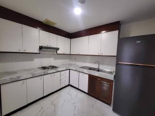 4 bed Condo in Moon Tower Khlong Tan Nuea Sub District C020733