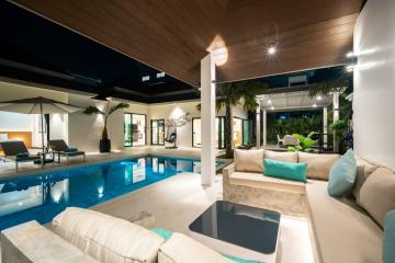 4 Bedrooms Villa 508 sqm. With Private Pool For Sale In Rawai Phuket