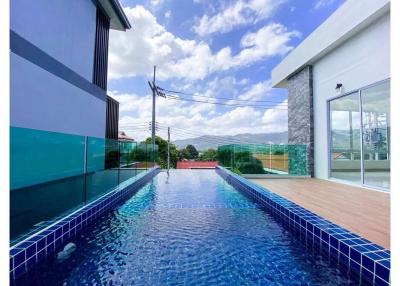 Partially Chaweng Lake View Pool Villa, Koh Samui