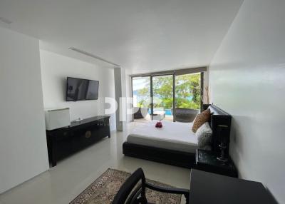 VILLA WITH BREATHTAKING SEA VIEWS IN PATONG