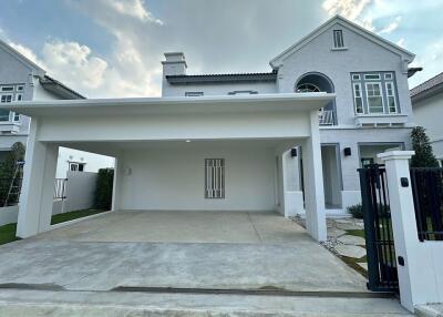 House for Rent at Villaggio 3 Srinakarin - Bangna
