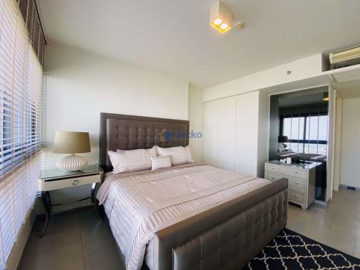 2 Bedrooms Condo in The Zire Wongamat C009098