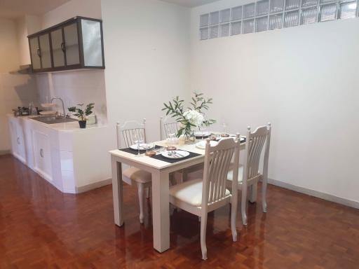 2 bed Condo in Swasdi Mansion Khlong Toei Nuea Sub District C020743