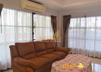 3 Bedrooms Villa / Single House in Central Park 5 Village East Pattaya HR0020