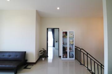 A 2 Level 3 BRM, 3 BTH Home For Sale In Mak Khaeng, Udon Thani, Thailand