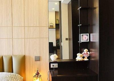 1-BR Condo at Ashton Asoke near MRT Sukhumvit