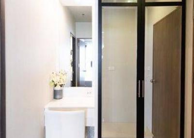 2-BR Condo at Noble Revent near BTS Phaya Thai