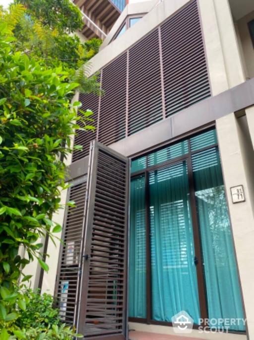 2-BR Duplex at Condolette Dwell Sukhumvit 26 near BTS Phrom Phong