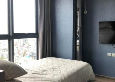 2-BR Condo at Ideo Q Siam - Ratchathewi near BTS Ratchathewi