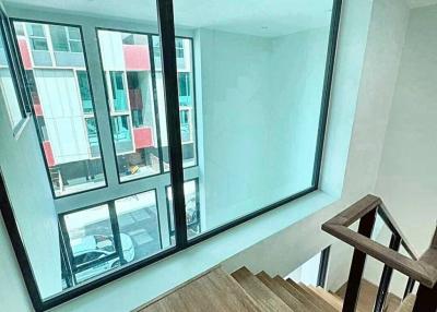 Home office for rent in Suan Luang