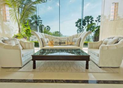 1 Bedroom Condo in The Palm in Wongamat C002161
