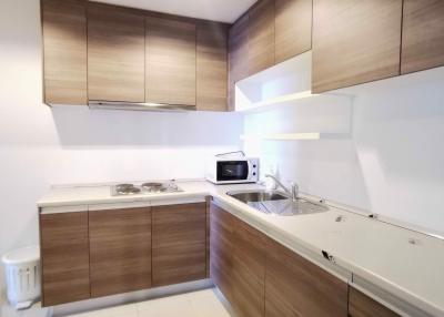 3 bed Condo in Belle Grand Rama 9 Huai Khwang Sub District C020751