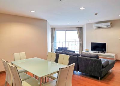 3 bed Condo in Belle Grand Rama 9 Huai Khwang Sub District C020751