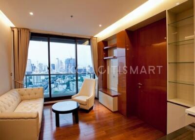 Condo at The Address Sukhumvit 28 for sale