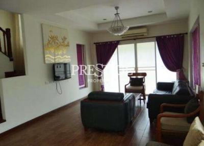 Baan Fah Rimhad – 3+1 Bed 3 Bath in Jomtien PC4239