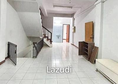 Commercial building for sale/rent in Bangna