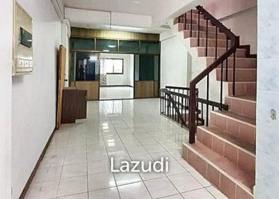 Commercial building for sale/rent in Bangna