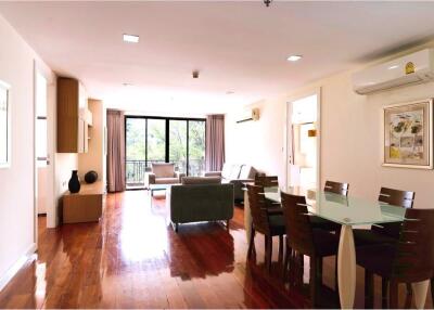 Prime Sukhumvit 31 - 2BR Pet-Friendly Condominium