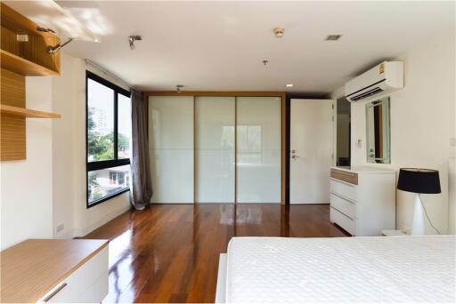 Prime Sukhumvit 31 - 2BR Pet-Friendly Condominium