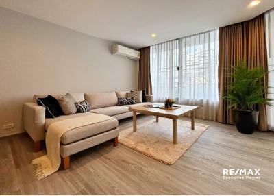 Pet-Friendly 2-Bedroom Apartment  Prime Sukhumvit 31 Location near Shopping & Healthcare