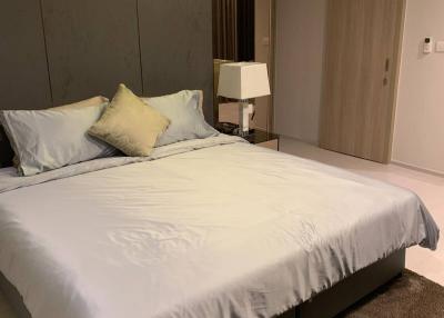 2-BR Condo at Noble Ploenchit near BTS Phloen Chit (ID 556075)