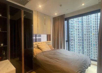 1-BR Condo at Ashton Asoke - Rama 9 near MRT Phra Ram 9