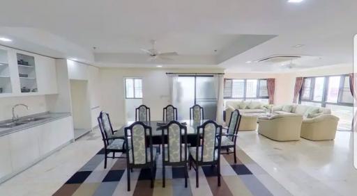 2 bed Condo in Kiarti Thanee City Mansion Khlong Toei Nuea Sub District C020748