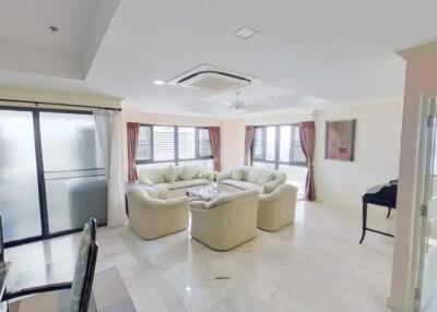 2 bed Condo in Kiarti Thanee City Mansion Khlong Toei Nuea Sub District C020748